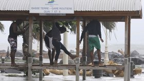 Hurikán Maria na ostrovech Guadeloupe a Dominica