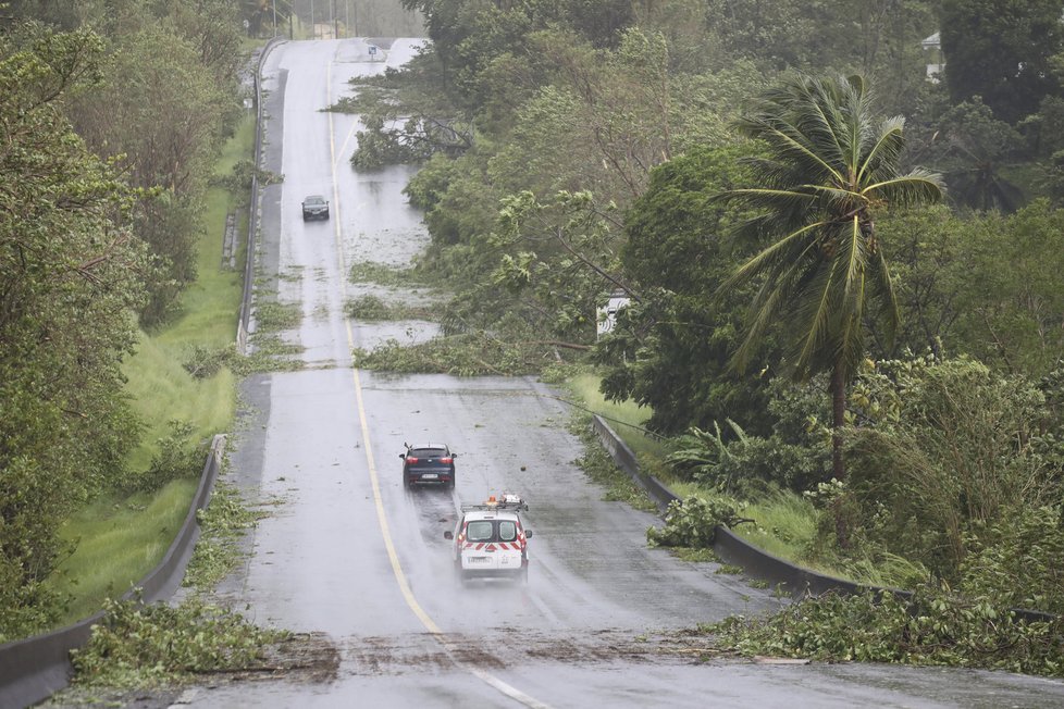 Hurikán Maria na ostrovech Guadeloupe a Dominica