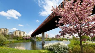 Nejlevnější byty jsou na céčku. Žebříček nejdostupnějších stanic pražského metra pro bydlení Nejlevnější byty jsou na céčku. Žebříček nejdostupnějších stanic pražského metra pro bydlení