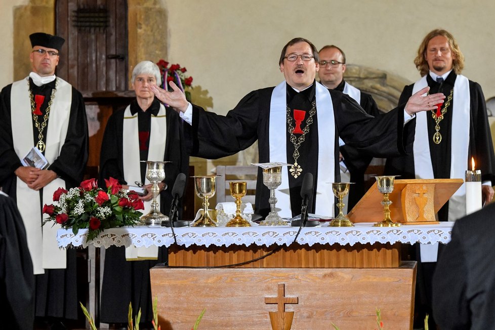Bohoslužba v pražské Betlémské kapli 6. července 2020 připomněla 605. výročí smrti církevního reformátora Jana Husa (6. 7. 2020)