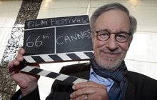 Hvězdy se ženou na Riviéru: Festival v Cannes odstartoval!