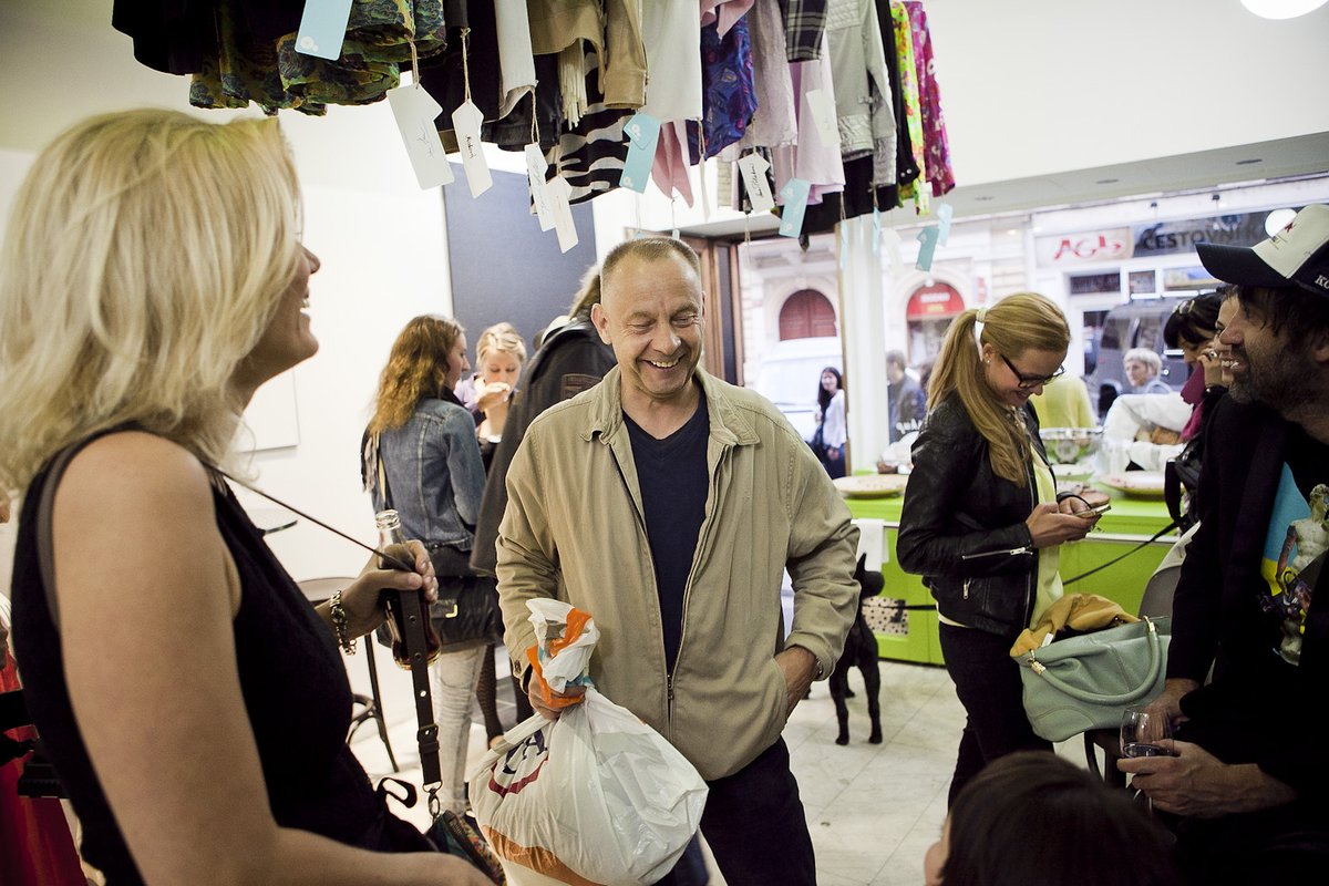 Slavnostní otevření obchodu Hvězdný bazar.