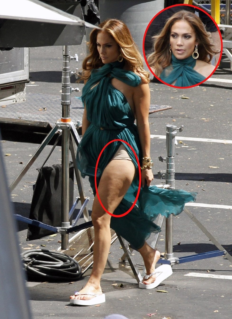 Věřte nebo ne, takhle vypadá Jennifer Lopez, krémy zřejmě nefungují tak, jak by měly...
