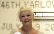 2011: Judi Dench (80)- Paní M. z bondovek si podmanila všechny proslovem: „Ahoj, Jirko, dobrý večer, Karlovy Vary, to je vše, co umím česky. Jsem ráda, že dostanu tuto cenu.“