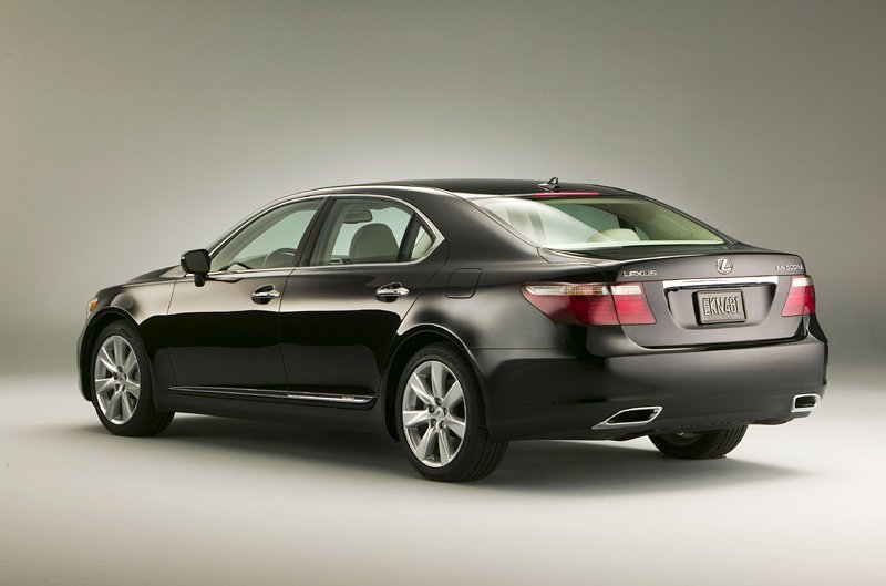 Lexus LS