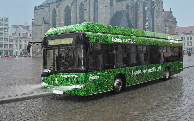 Hybridní autobus Škoda H12