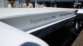 Sexuální eskapády brzdí vývoj rychlodráhy Hyperloop