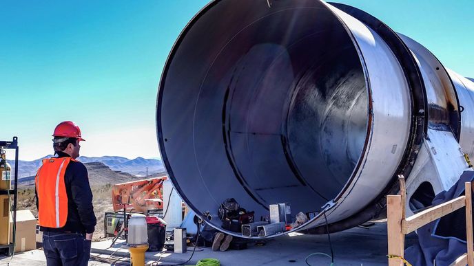 Hyperloop One, jedna ze firem, která vyvíjí stejnojmenný dopravní systém budoucnosti, provedla další úspěšný test.