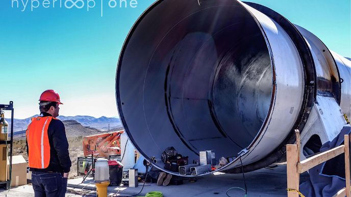 Testovací hyperloop
