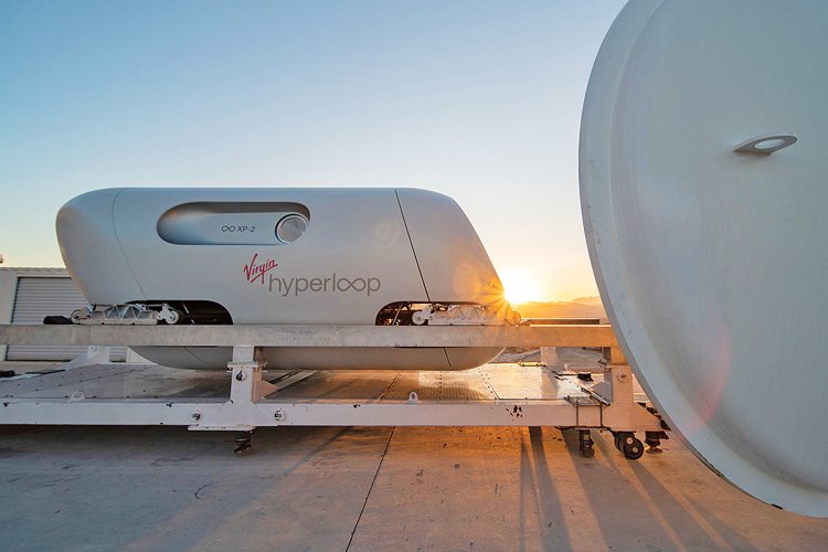 Doprava pomocí magnetické levitace Hyperloop se již testuje