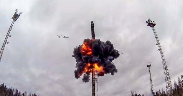 Rusko poslalo na Ukrajinu rakety Kinžal. Co jsou hypersonické střely zač?