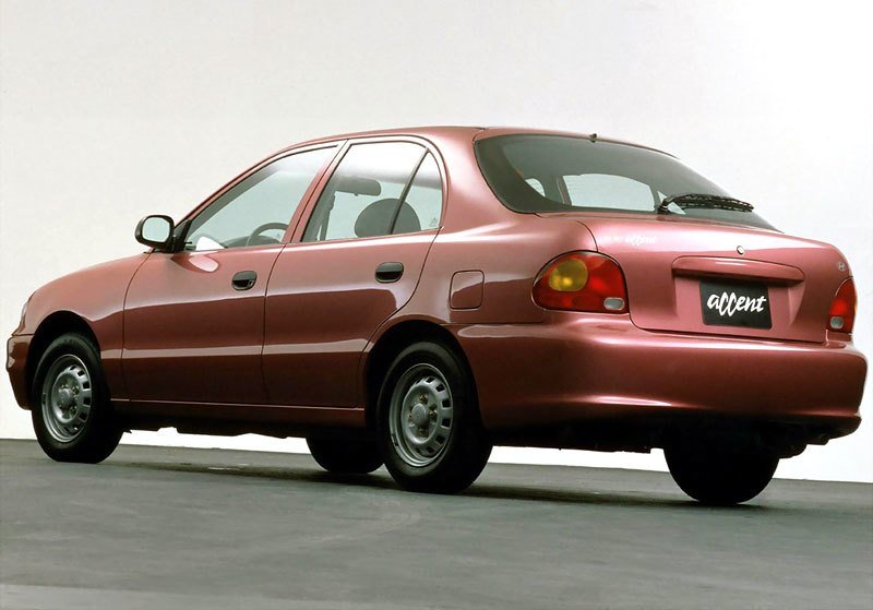 Hyundai Accent 5D