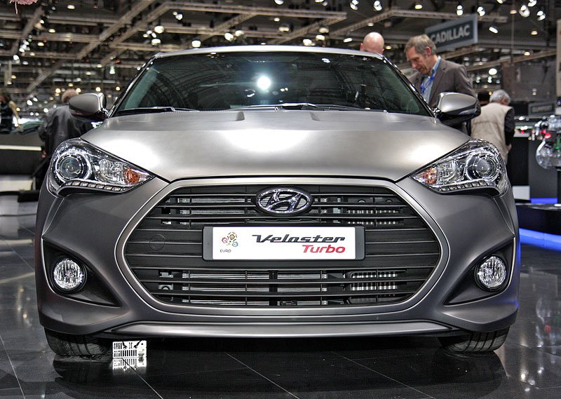 Hyundai Veloster