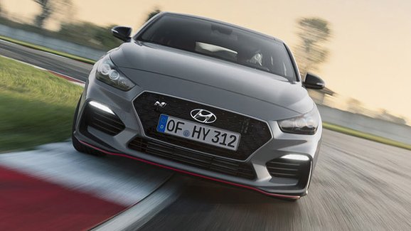 Hyundai vynechá autosalon v Ženevě. Kdo další bude letos na výstavišti chybět?
