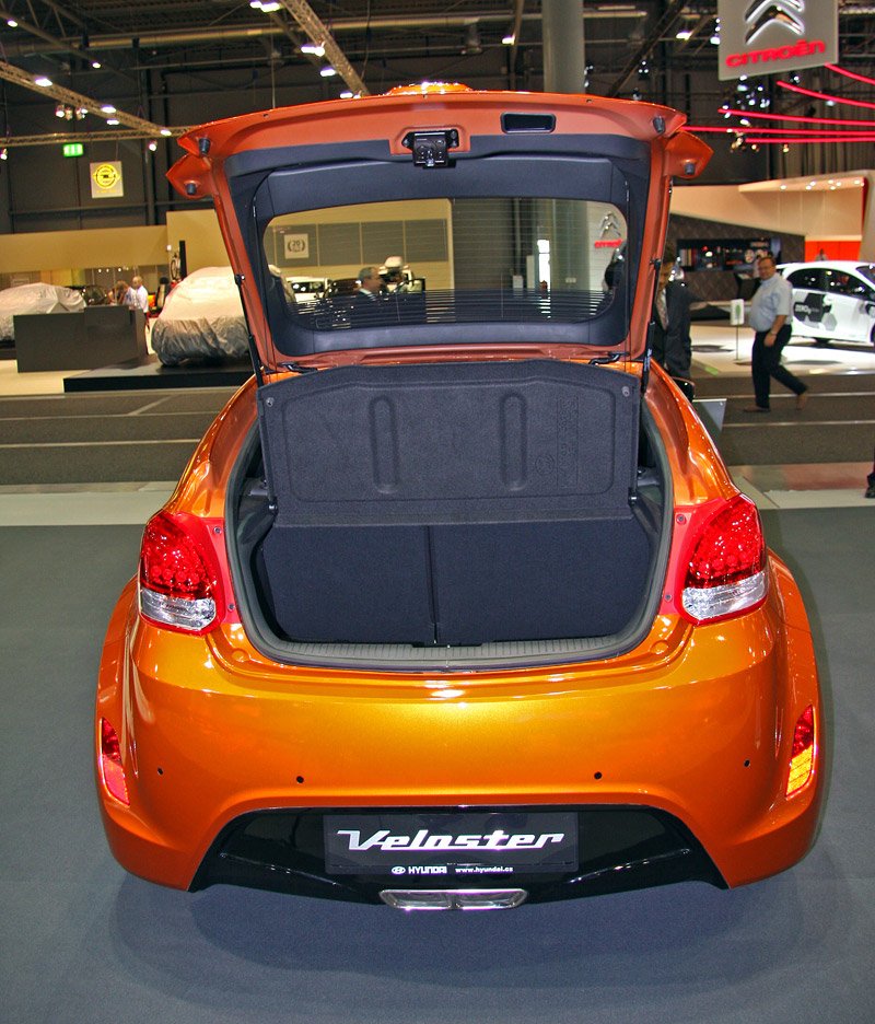 Hyundai Veloster