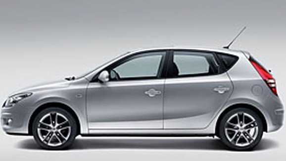 Hyundai vstupuje do i-světa, prodej i30 na českém odstartuje v září