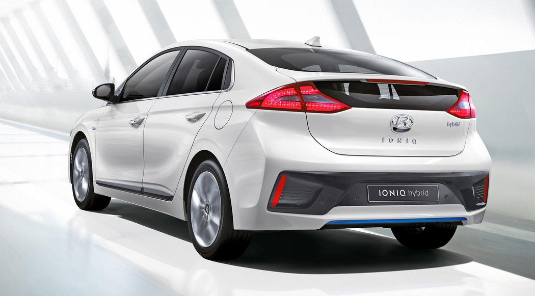 hyundai elektromobil hybrid nizsistredni