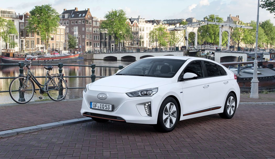 hyundai elektromobil hybrid novemodely zelenaauta