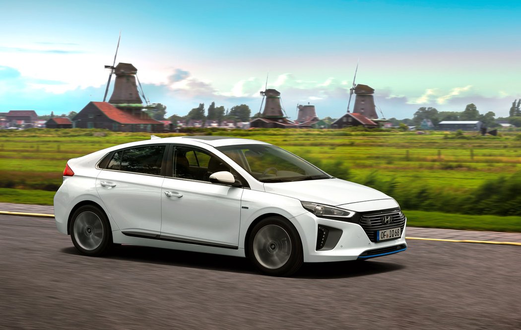 hyundai elektromobil hybrid novemodely zelenaauta