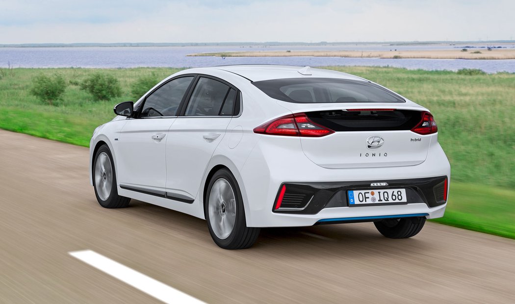 hyundai elektromobil hybrid novemodely zelenaauta