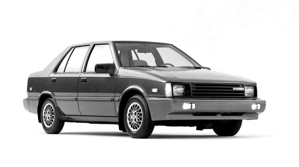 Hyundai Excel Sedan (1985-1987)