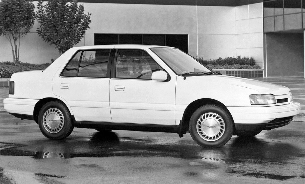 Hyundai Excel Sedan (1989-1992)