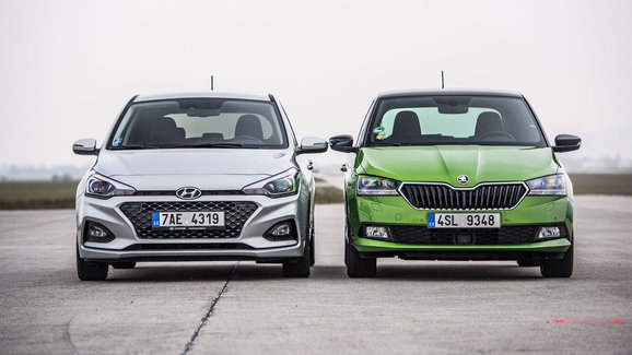 TEST Hyundai i20 1.0 T-GDI 7DCT vs. Škoda Fabia 1.0 TSI DSG – Podruhé ve stejné řece