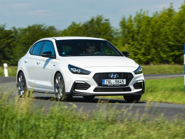 Hyundai i30 Fastback 1.4 T-GDI