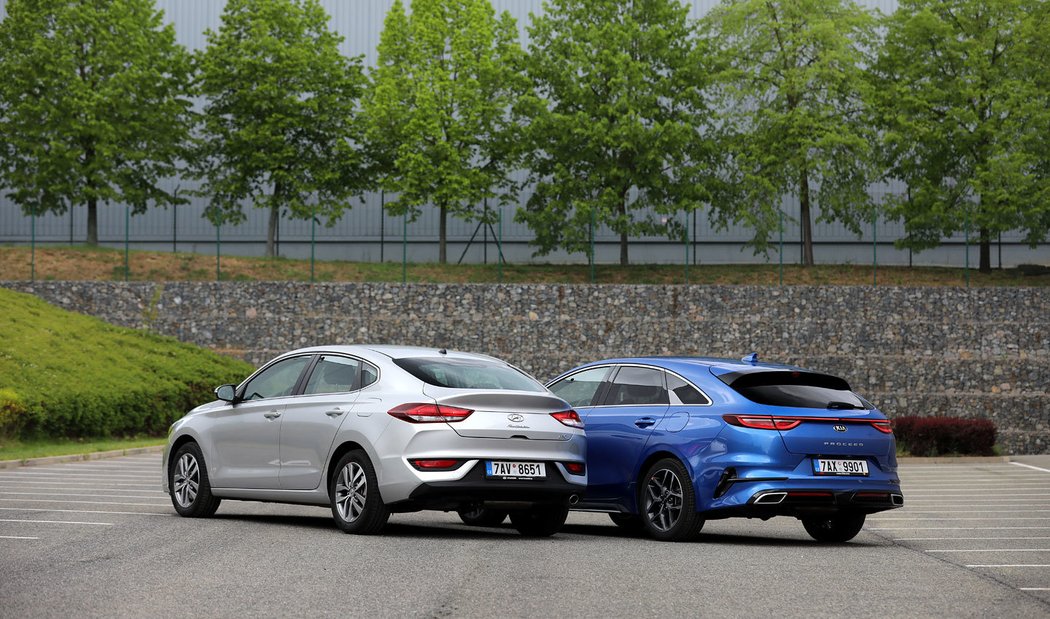 Hyundai i30 Fastback vs. Kia Proceed 1.6 CRDi