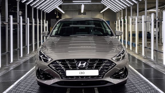 Hyundai zahájí v Nošovicích výrobu modernizované i30. Vsadí na mildhybrid