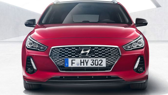 Hyundai představuje i30 kombi: Zavazadlový prostor nabídne 602 litrů