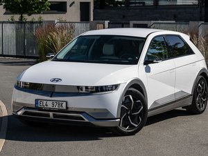 Hyundai v Česku dramaticky zlevňuje elektromobily. Ušetříte statisíce