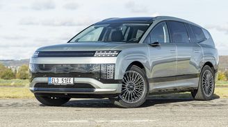 TEST Hyundai Ioniq 9 Performance – I silák ví, co chce TEST Hyundai Ioniq 9 Performance – I silák ví, co chce