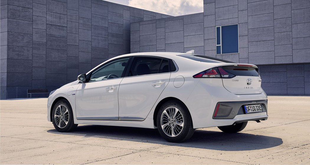 Hyundai Ioniq