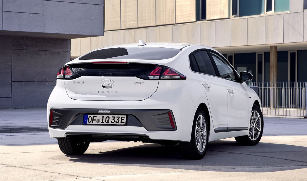 Hyundai Ioniq