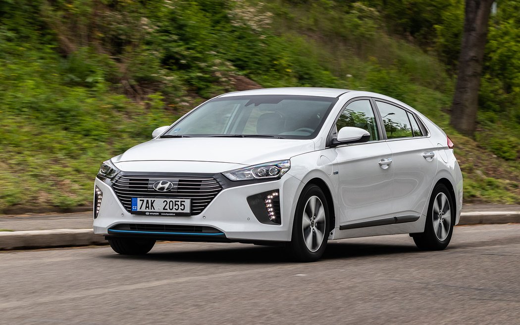 Hyundai Ioniq PHEV 