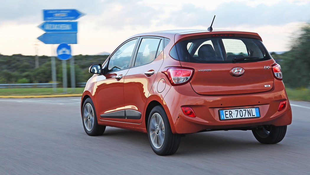 Hyundai i10