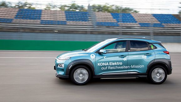 Hyundai Kona má nový rekord: přes 1000 kilometrů na jedno nabití!