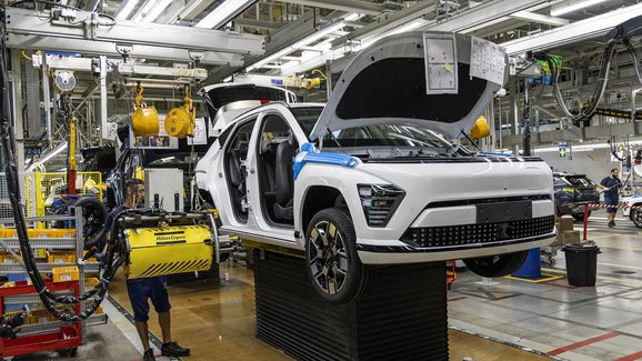 Výroba aut za tři čtvrtletí stoupla o 11,5 procenta na 1,018 milionu