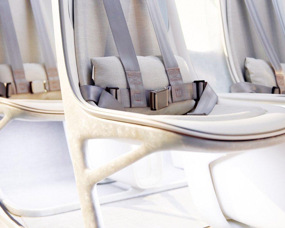 Design kabiny létajícího auta Supernal je moderní a funkční