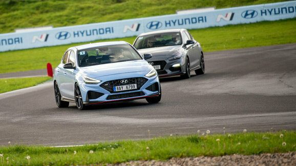 Hyundai v Mostě uspořádal první sraz majitelů sportovních vozů N 