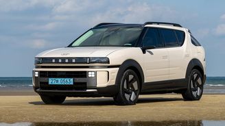 Nový Hyundai Nexo na vodík dorazil do Prahy. Už známe detail o jeho pohonu Nový Hyundai Nexo na vodík dorazil do Prahy. Už známe detail o jeho pohonu