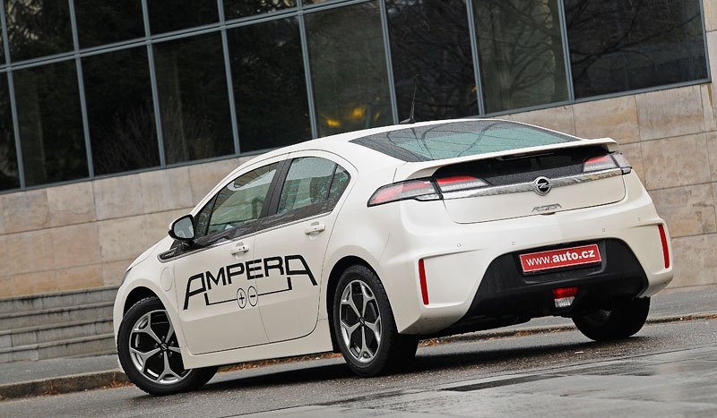 Opel Ampera