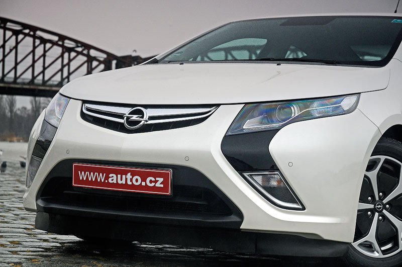 Opel Ampera