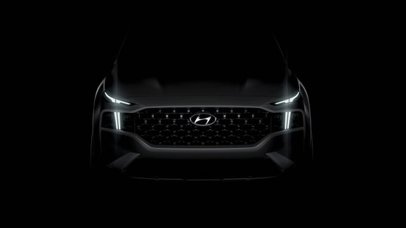 Omlazený Hyundai Santa Fe poodhaluje první detaily, poprvé nabídne i hybridy