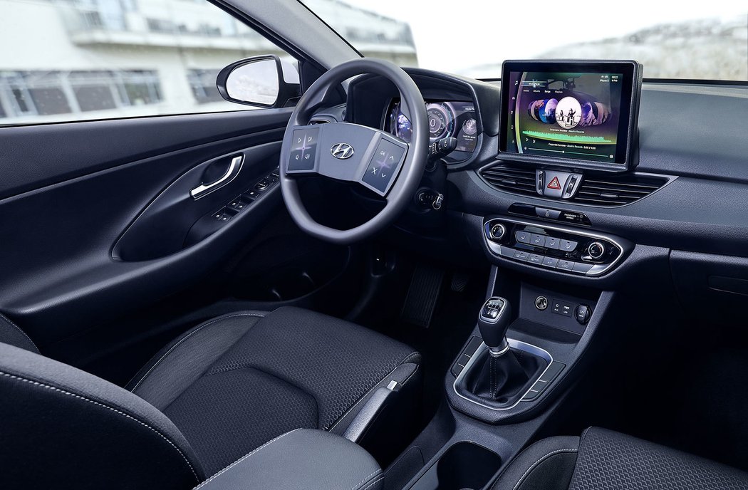 Hyundai Virtual Cockpit (2019)