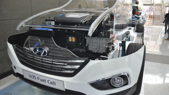 Hyundai testuje vodíkové články ve svém centru v Mabuku