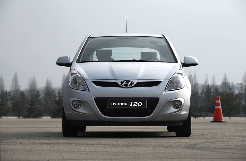 i20