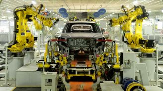 Hyundai zastaví výrobu v Nošovicích. Zaměstnanci zůstanou doma na překážkách Hyundai zastaví výrobu v Nošovicích. Zaměstnanci zůstanou doma na překážkách