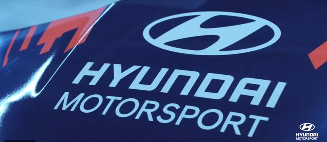 Hyundai poodhaluje svůj elektrický závoďák